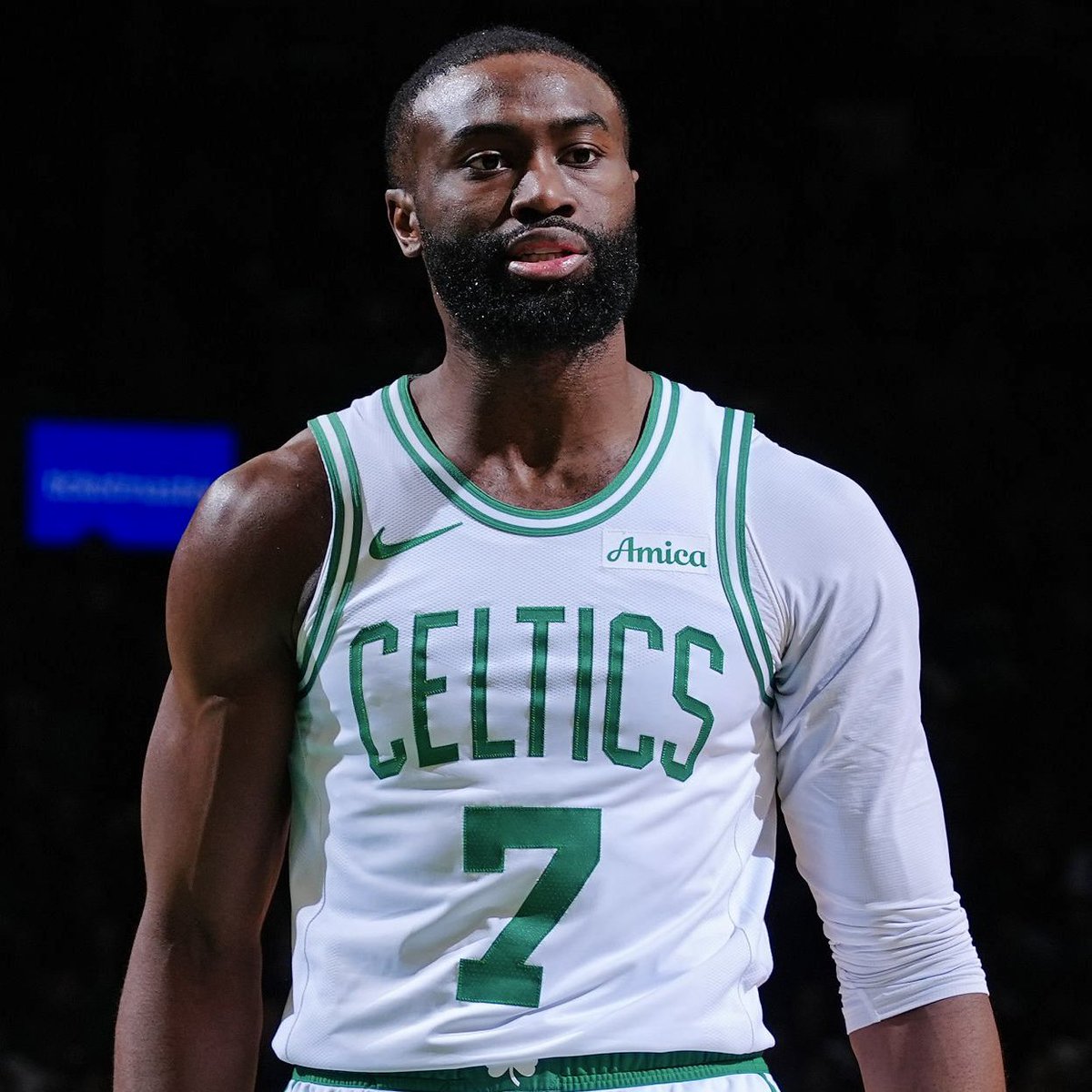 PolymarketHoops's tweet photo. The Trail Blazers would have serious interest as a third deal for Jaylen Brown if the Celtics made him available, per @sam_amick. 😳

Portland controls the Bucks’ 2028-2030 drafts due to the Damian Lillard trade. https://t.co/4xE8E8lUYb