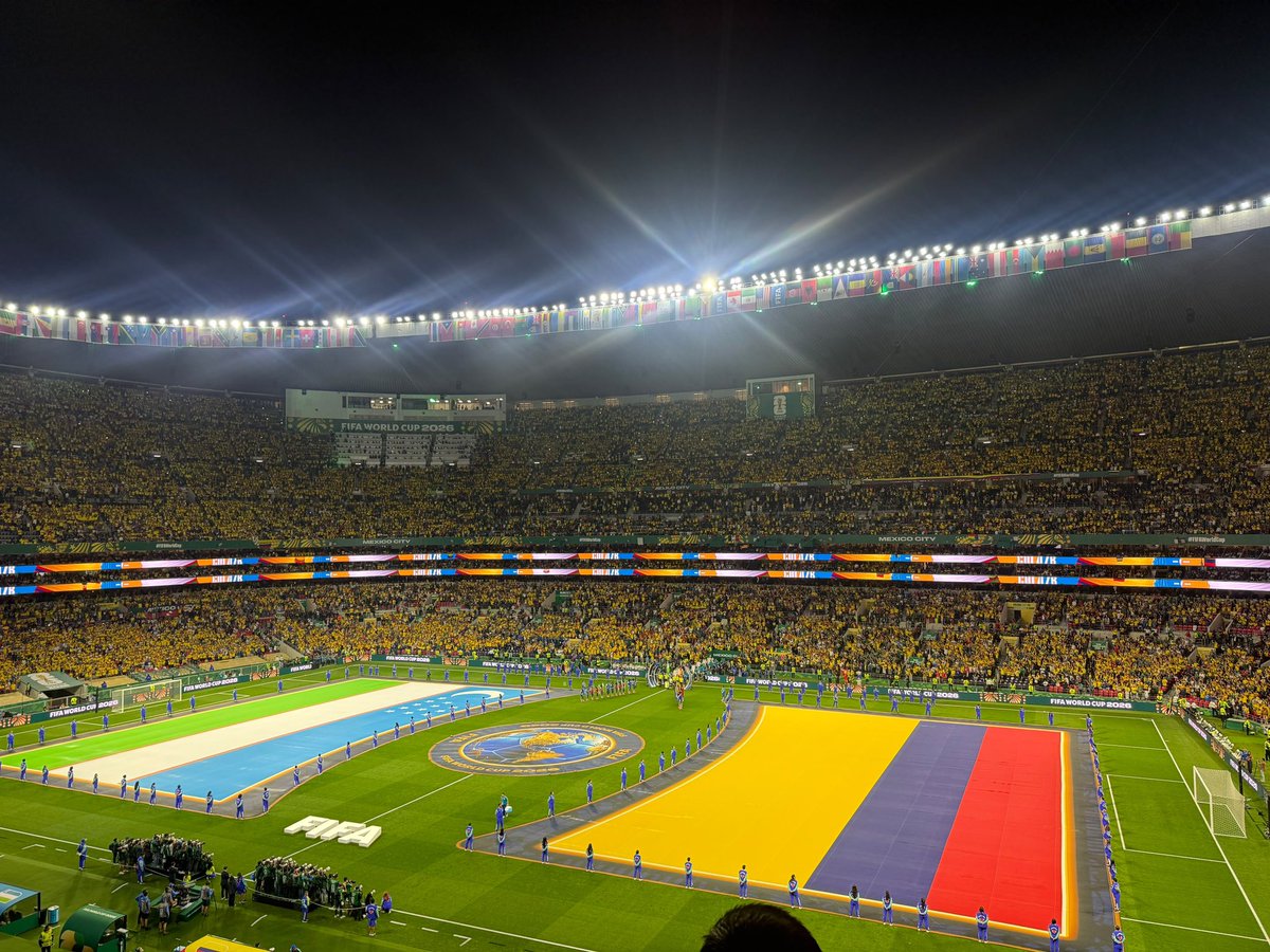 jesus_drrr's tweet photo. Viva el mundial ❤️‍🔥 https://t.co/FGH39W9YSv