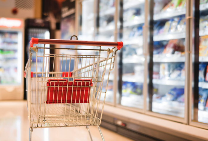 LAWDEConsulting's tweet photo. El TJUE ha declarado contraria al Derecho de la UE la normativa húngara que imponía rebajas obligatorias de precios a grandes distribuidores de alimentos..... https://t.co/YIQCmP5St6 https://t.co/7wTxnGoGTw