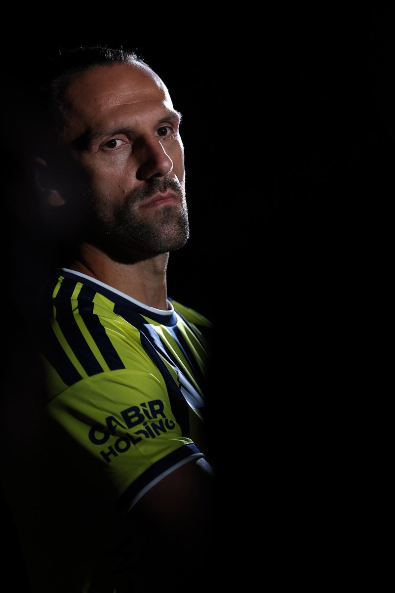 TalhaArslan_TV's tweet photo. Vedat Muriqi, Fenerbahçe’de! https://t.co/8S2mGThnIm
