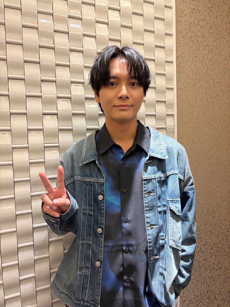 aslebenOfficial's tweet photo. 鎧真伝サムライトルーパー 第2クール先行上映会に #榎木淳弥 が出演いたしました！

ご来場いただいた皆様、ありがとうございました！

#サムライトルーパー https://t.co/UHIYI1saAB