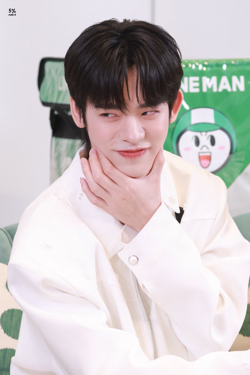 5percentmarch's tweet photo. ตาก็แป๋ว แก้มก็หอม มานี่เยย🤏🏻🤏🏻🤏🏻 https://t.co/KGDdNvgWUP