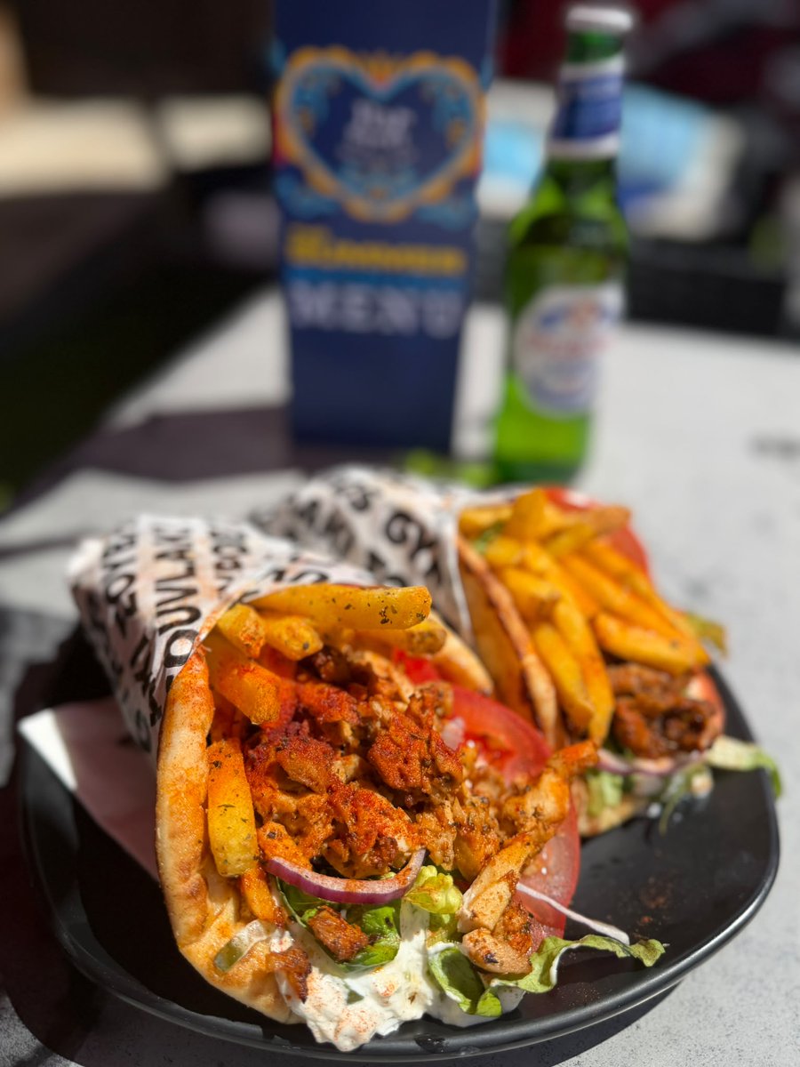 Barsport's tweet photo. 😎 Hola….

Our new Summer Menu is now being served Alfresco in the Sun @Barsport's Madri Garden.

- Chicken Gyros - Succulent marinated chicken, authentic Greek flavours, fresh salad and creamy tzatziki, all served in warm Greek flatbread. 🇬🇷❤️ https://t.co/1h1QyWCBRU