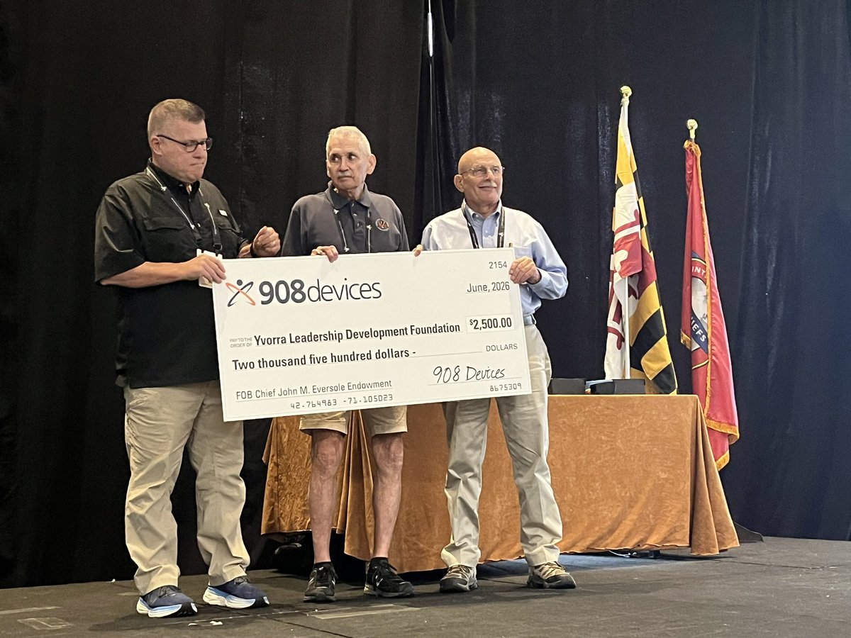 mcfrsPIO's tweet photo. During Opening Ceremony @YLDFoundation recognized for supporting scholarships with donation from  @908Devices https://t.co/muDWTqitGE