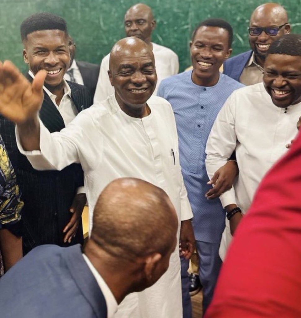 Nalukooooola's tweet photo. Ddembe lyo okusiruwala kasita tosiruwalira ku Bruno. https://t.co/BRGuXkPLGf