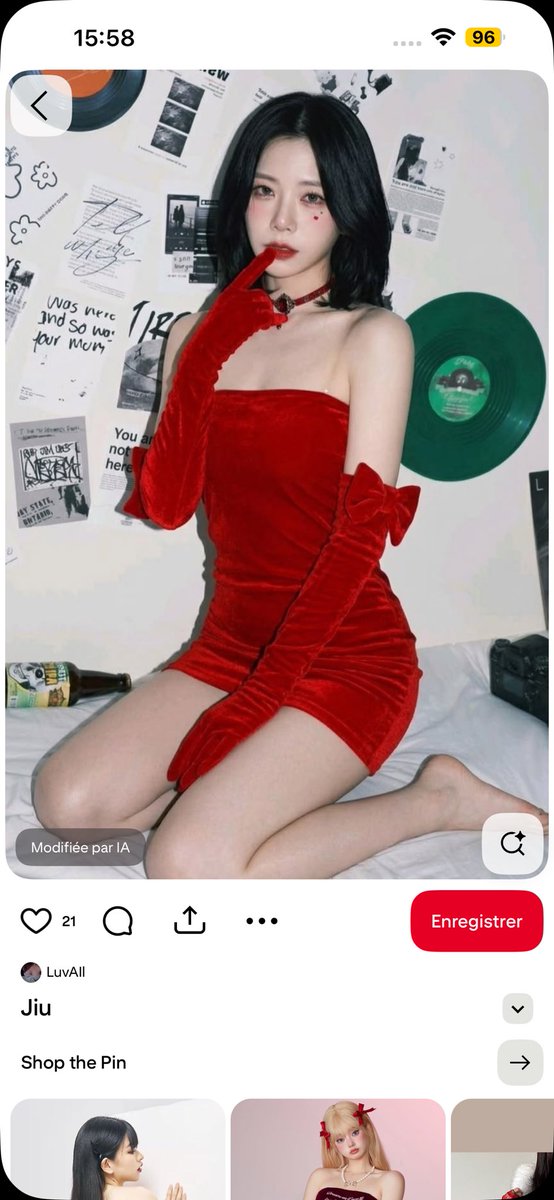 FrenchInSomnia's tweet photo. InSomnia. 

Some Pinterest accounts are using JiU's image to create fake photos of her with artificial intelligence. Be wary of this type of content. 
Using JiU's image in this way is inappropriate. https://t.co/syBSeivMm1