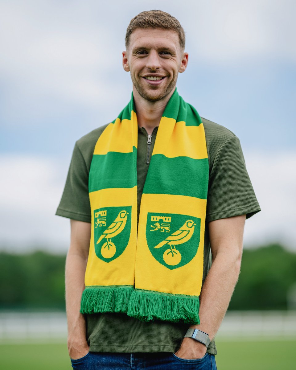 NorwichCityFC's tweet photo. Yellow and green for good 🔰 https://t.co/RC2A1ip9IM