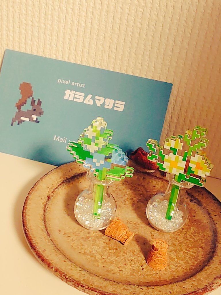 redleaf0116's tweet photo. 可愛い。セット購入のポストカードも雰囲気良くて飾りたくなる。
オマケもありがとうございました！ https://t.co/S9x5U7gJzC