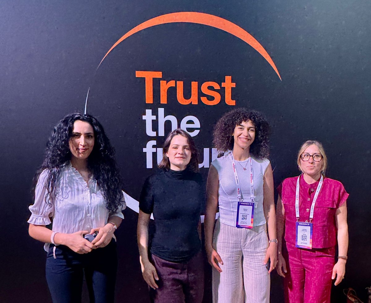 OrangePACA's tweet photo. Elles y sont à @VivaTech, les Femmes Entrepreneuses du Sud-Est 🟧🤩 https://t.co/pN0qSjWPjQ