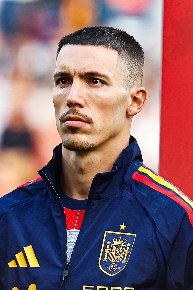 ActuFoot_'s tweet photo. 🚨 L’ATLÉTICO MADRID EST PROCHE DE BOUCLER L’ARRIVÉE D’ALEJANDRO GRIMALDO 🇪🇸 !!! ❤️🤍

Le joueur a accepté de rejoindre les Colchoneros. ✅

Le montant du transfert devrait dépasser les 10M€. 💰

Négociations toujours en cours avec le Bayer Leverkusen. 

🗞️ @FabrizioRomano https://t.co/tTJrlqxATk