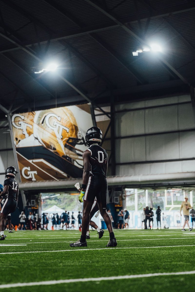 efeoghenekaro3's tweet photo. Efe Oghenekaro
Class of 2029 | ATH
Union Grove High School (GA)
📚 Weighted GPA: 4.0
📚 Unweighted GPA: 3.75
⚡ 40: 4.59

🎥 Hudl: https://t.co/ZPJbWQX2yZ

Head Coach: @CoachDeMeio1

Excited for the upcoming season

@RecruitGeorgia @247recruiting @SoutheastElite_ https://t.co/Ty9WQ4kOeq