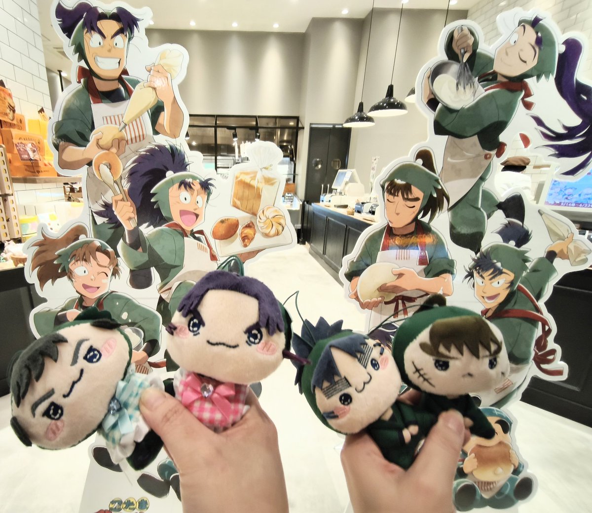gerushidesu's tweet photo. 全然浮上できてなかったけど楽しく推し活やってました！
ボウリングがヘタクソ過ぎて景品もらえるかヒヤヒヤだったけど無事ゲットできましたよ😭💓推しも来てくれて嬉しいです😭🫶💓 https://t.co/QcIqkUcsRy