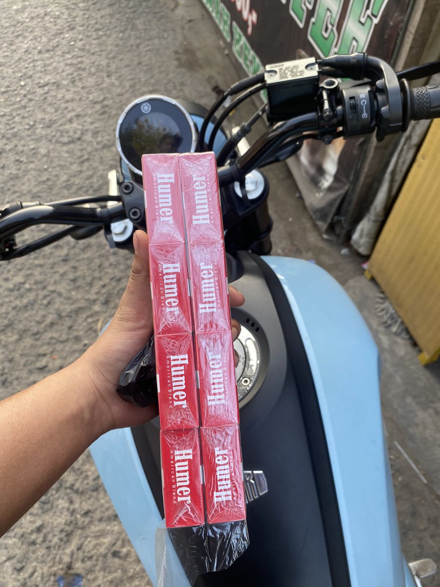bleednectar's tweet photo. pov tinggal di negara yang militernya kontol, polisinya anjing, presidennya bego anjinglah pokoknya https://t.co/xwbL5mmpXK