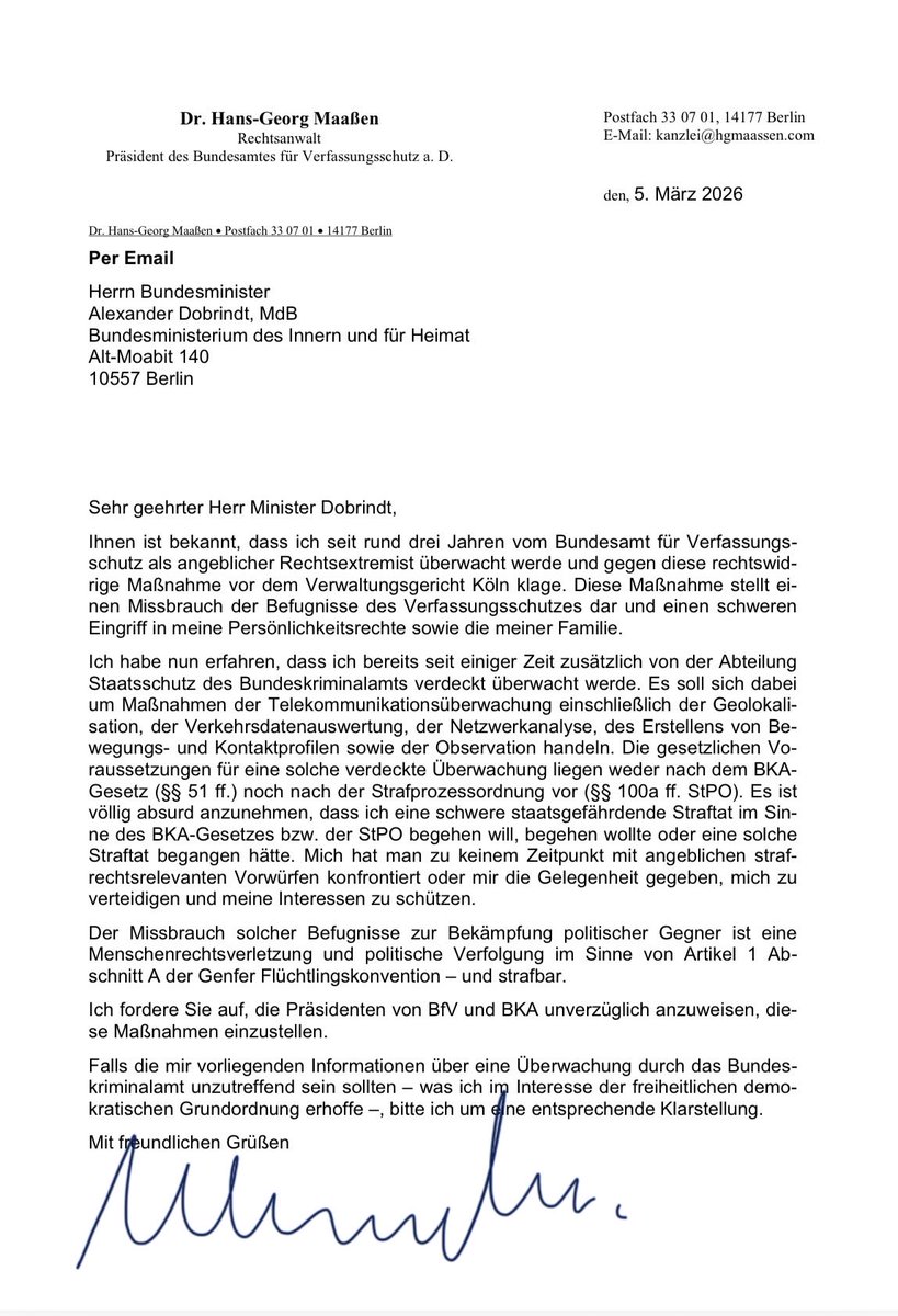 keypi_01's tweet photo. Das parlamentarische Kontrollgerenium der Geheimdienste ist bei uns verfassungswidrig besetzt.

Ganz offensichtlich wurde das @BfV_Bund parteipolitisch missbraucht.

https://t.co/kjUDncgysv

Die grundlegenden Rechtsstaatsprinzipien wie Checks&Balances funktionieren nicht mehr ausreichend genug.

Nancy Faser hat das Bundesdisziplinargesetzes (BDG) "reformieren" lassen, sodass (Bundes-)Beamte mittels Verwaltungsakt aus dem Amt verdrängt werden können.

https: //x.com/i/status/2053795178394062898
