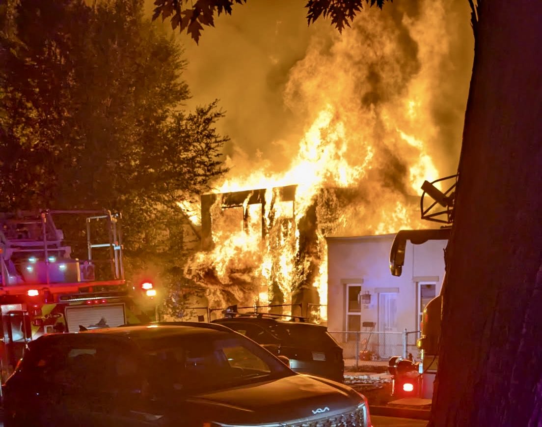 Denver_Fire's tweet photo. This morning DFD responded to a fire at a single family dwelling under construction. The structure was fully involved on arrival and a defensive strategy was declared. Adjacent properties were also impacted. Fire Investigators are on scene. https://t.co/vNaAXoPvk7