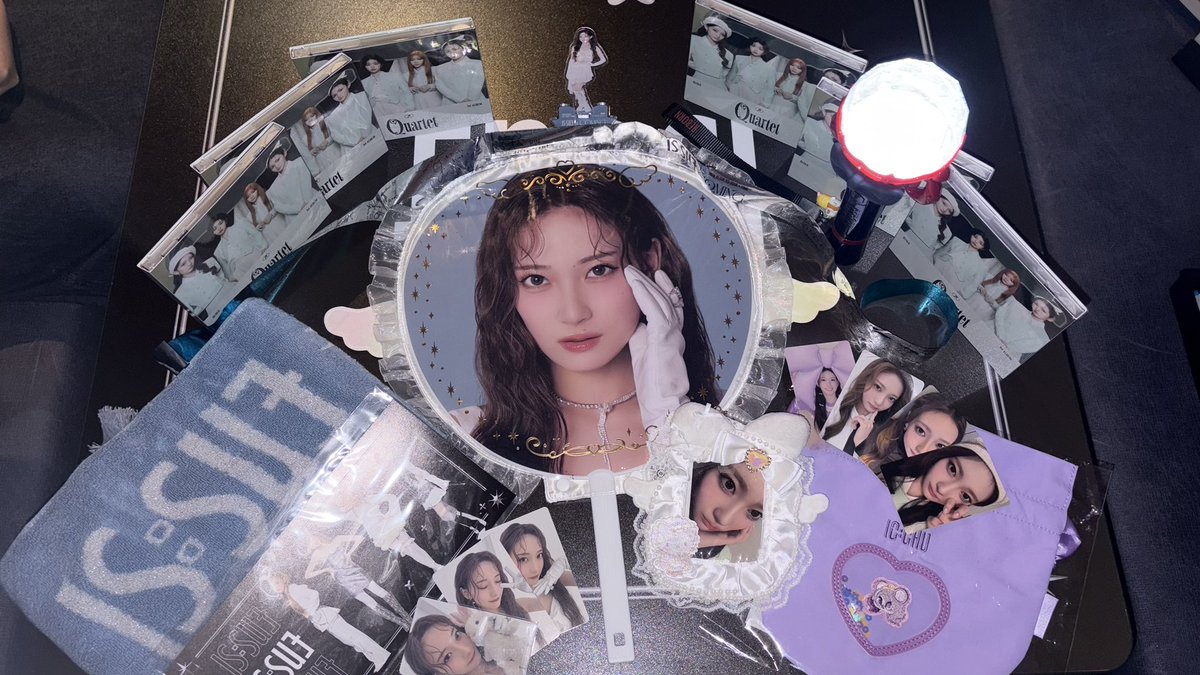 kan_tarin's tweet photo. いっしゅちゃん2周年おめでとう😭😭
これからもずっと大好きだよ🎀

#4hearts重なるISSUE2周年 https://t.co/ZRNjTS6Sp0