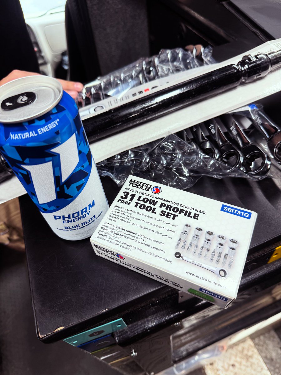 headhunter_77_'s tweet photo. The problem with having adult money…I spend it on caffeine and tools 🛠️ #matco https://t.co/nVU9KjzRRd