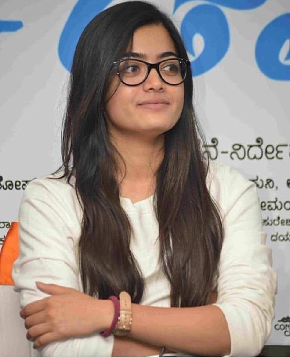 sanupdates1's tweet photo. Hey. Actually #RashmikaMandanna also there in movie..
Till then #Pogaru was her very less scope film
But #Cocktail2 broke that record
@iamRashmika what happened re
It's ok.However we didn't had any expectations on this well
#Ranabaali & #Mysaa Loading
C2 just a bad dream https://t.co/qlwY6OlF3B