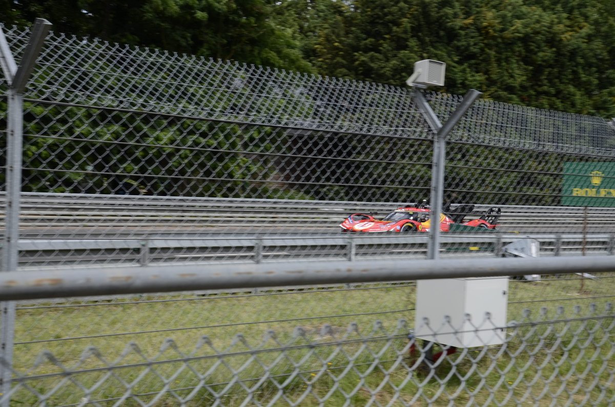 RWSimRacing tweet picture