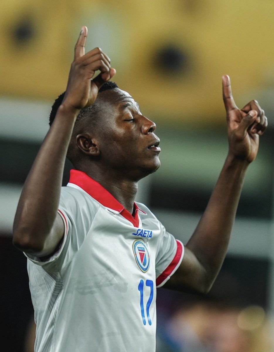 Jimmyking35's tweet photo. A lot of the headlines surrounding the World Cup in Philadelphia tonight will rightfully be about Brazil and the energy their fans bring to our city, but I wanted to take a second to send a “good luck” to Philadelphia Union’s Danley Jean-Jacques, who is representing his home nation of Haiti in their first World Cup in 52 years and gets to play IN PHILADELPHIA tonight, the same city he plays his club soccer in

What a moment for Danley and all of Haiti as they face off against the most successful team in World Cup history looking to keep their hopes alive tonight 🇭🇹 #DOOP

📷: Philadelphia Union