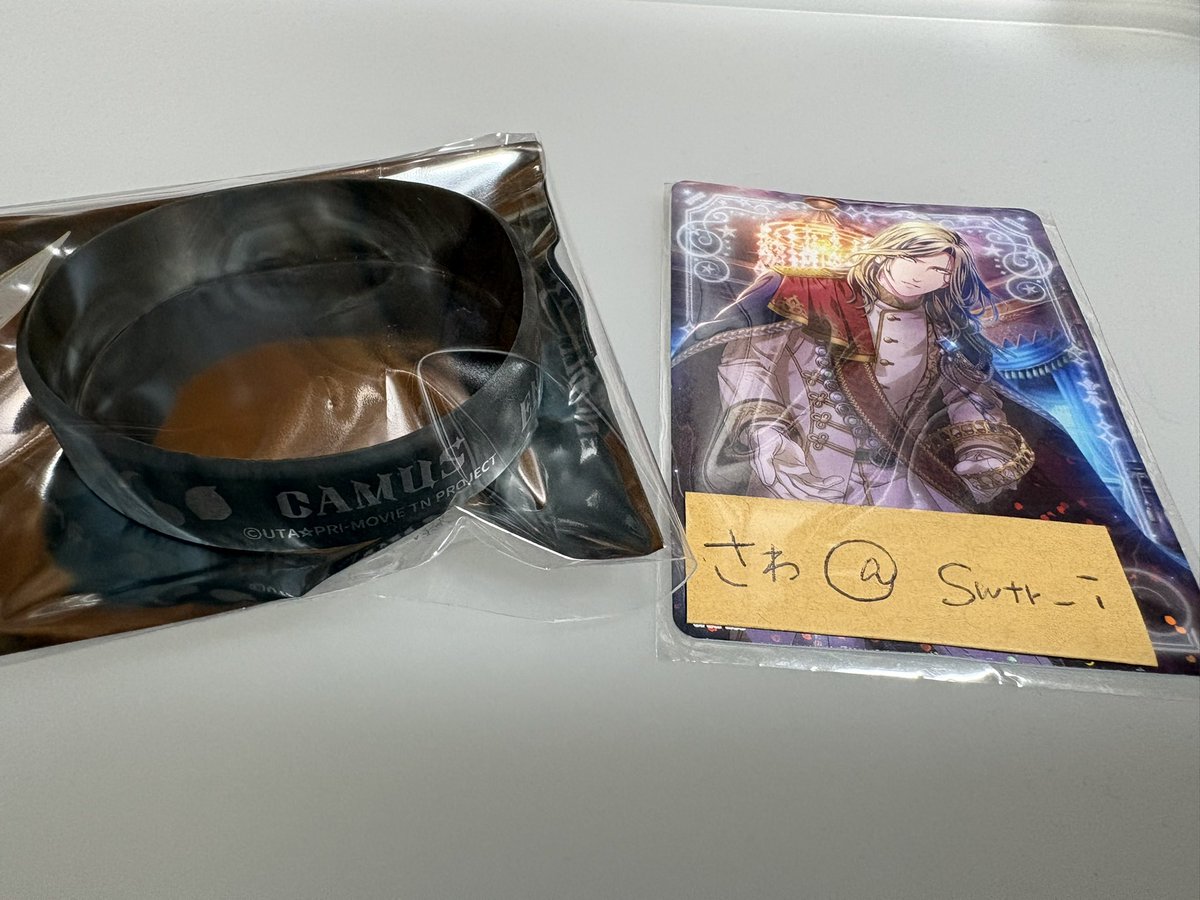 swtr_i's tweet photo. 【交換】 うたプリ カルナイ カルライ ENDLESS JEWELS XXXX 千葉

譲) 写真

求) 友人分含む
・ピンズ
藍/玉座 ソロ　カミュ/ソロ

・パス風カード(千葉)
蘭丸/ GUEST ARTIST
藍/GUEST

・クリアカード
カミュ/ A B

・グリッターキーホルダー
カミュ/ A B

・ラババン
嶺二

纏めて優先　21日現地 https://t.co/UXaeBeDYUk