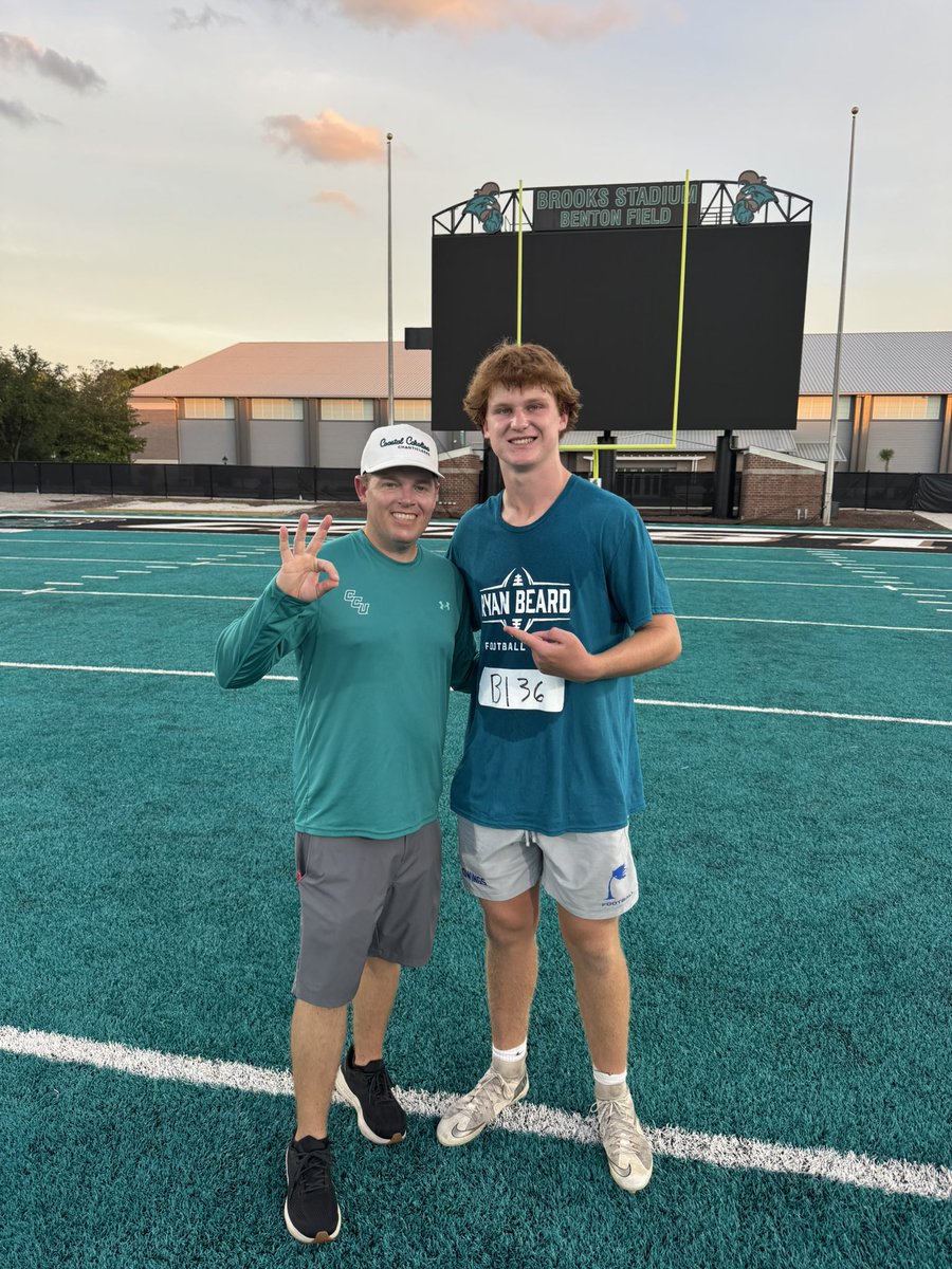 jacobowings4's tweet photo. Had a great camp at @CoastalFootball and starting a relationship with @NickPetrinoCCU 
@Ry_Beard @Coach_Fishback @BradhamLevi @L_Armstrong3 @CoachCParrott @MrCoachFrate @CoachPerdomo @Miller_Jordan3 @CoachLollis @qbcoachrr17 @PrepRedzone @PrepRedzoneSC @QBHitList @amanirichburg88 @ChadSimmons_