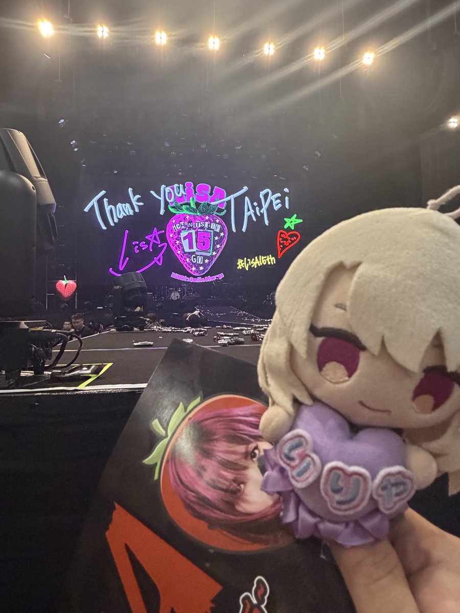 windyday117's tweet photo. 如果可以 
請再給我最貴的位子吧
#LiSA台北小巨蛋演唱會

上癮了 (´；ω；｀)
這真的太快樂了
有種把刀劍 鬼滅 我獨自等等動畫
重看一遍（回憶湧出
跟那全場氣氛 舞動

這票 值了 https://t.co/93MdY4ytcM