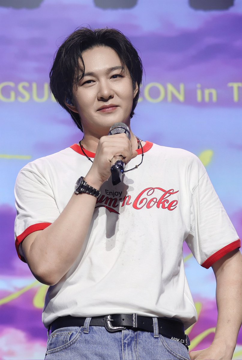 arowkr's tweet photo. 260614 LEECHANGSUB FANCON in TAIPEI [EndAnd : The Uncut]
땀이 💦
#비투비 #이창섭 #BTOB #leechangsub https://t.co/tquFDOrQVv