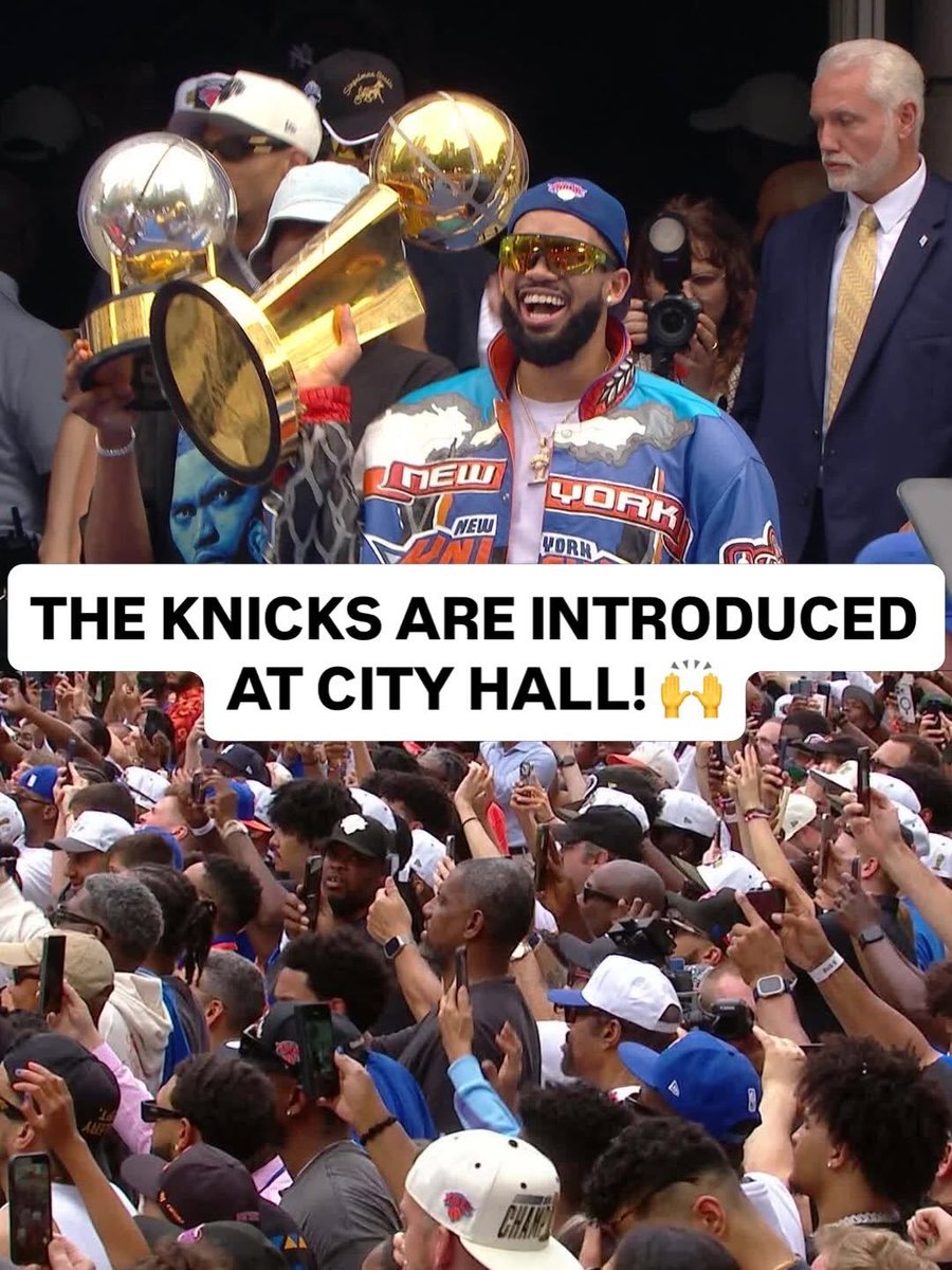 NBAIndia's tweet photo. New York welcomes home its champions 🏆🗽💙🧡

#NewYorkKnicks https://t.co/TfthPYMZvv