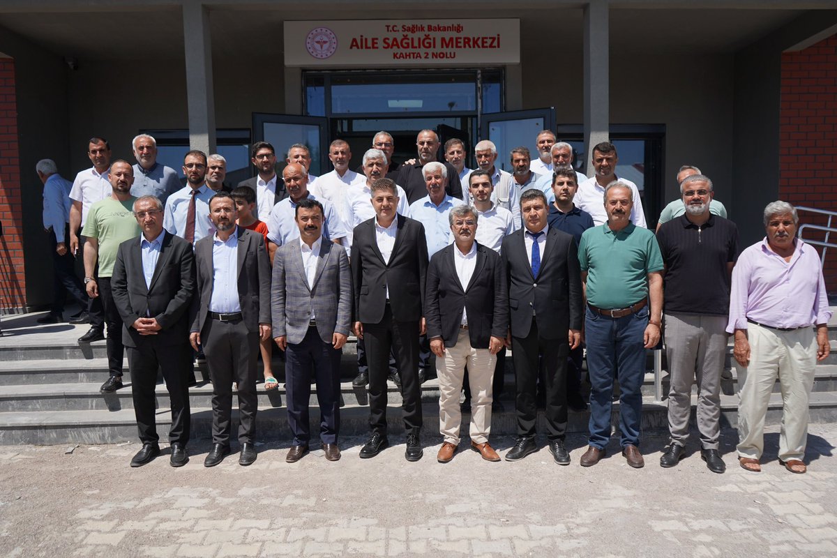 dr_ishaksan's tweet photo. 📍Kahta 

Kahta Kaymakamı Sayın Muhammed Usame Soysal, Kahta Belediye Başkanımız Sayın Mehmet Can Hallaç, İl Başkanımız Sayın Ekrem Gürcan Çadır,İlGenel Meclis Başkanımız Sayın Mehmet Kılınç,İlçe Başkanımız Sayın Gaffar Çelebi,İl Gençlik Kolları Başkanımız Sayın Hasan Ünsal ve vatandaşlarımızla birlikte;
Hizmet verme noktasında son sürece gelinen Kahta 2 nolu Aile Sağlığı Merkezi binasında incelemelerde bulunduk.

@Akparti @RTErdogan @abuyukgumus @hakanaksu058 @acarfaruka @farukaytek @mchallac @avekremcadir @Av_gafarcelebi @avhasanunsal