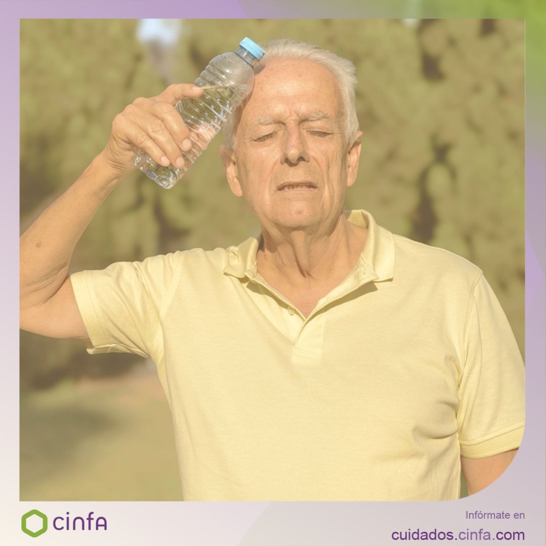 CinfaSalud's tweet photo. Las personas mayores son especialmente vulnerables a las altas temperaturas. ¿Cómo prevenir un golpe de calor o una deshidratación? Te contamos qué medidas conviene adoptar.