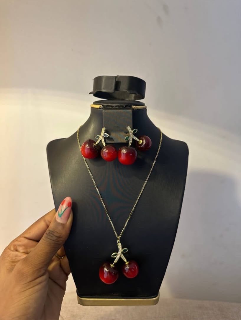 estarrrh's tweet photo. I sell Jewelries and Wrist watches https://t.co/EydWg4SMd7