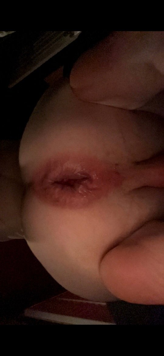 dumb_pig_master's tweet photo. 후장걸레팀은 말그대로 씹창난 후장을 가지고 있는 개똥걸레년들이 부르면 항상 달려와서 내가 말하는 물건을 전부 후장에 때려박는 묘기와 후장딸을 보여주며 내 딸감이 되거나 호기심, 심심함을 때운다 언제 출동할지 모르기 때문에 항상 관장이 된 상태를 유지하고 있으며 처벌은 피깅으로 받는다 https://t.co/vQOme9hUqC