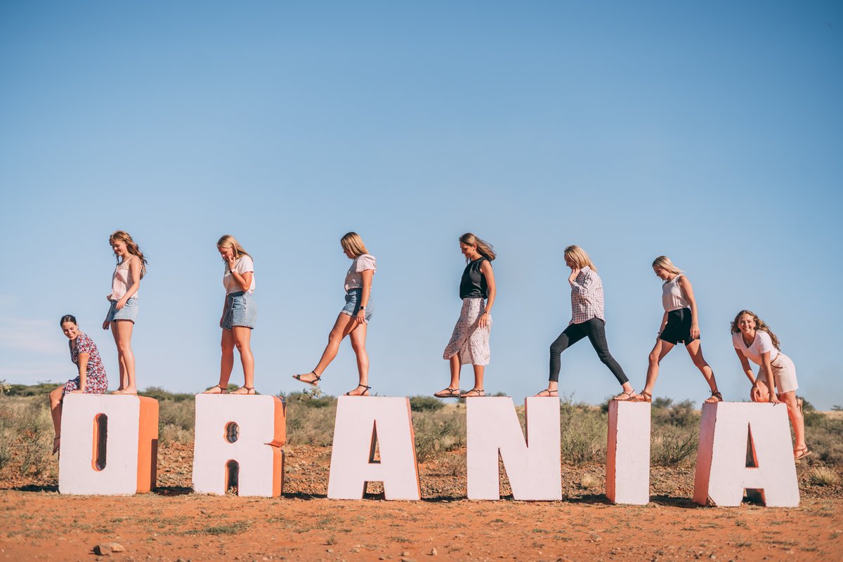 FransdeKlerk77's tweet photo. According to a community survey, Orania has a happiness index of 6.8 (out of 10). 
Here are some other figures:

Finland - 7.7
Iceland - 7.5
Denmark - 7.5
USA - 6.7
South Africa - 5.0
Namibia - 4.8
Lesotho - 4.4
Zimbabwe - 3.3 https://t.co/CNK9LZqq3u