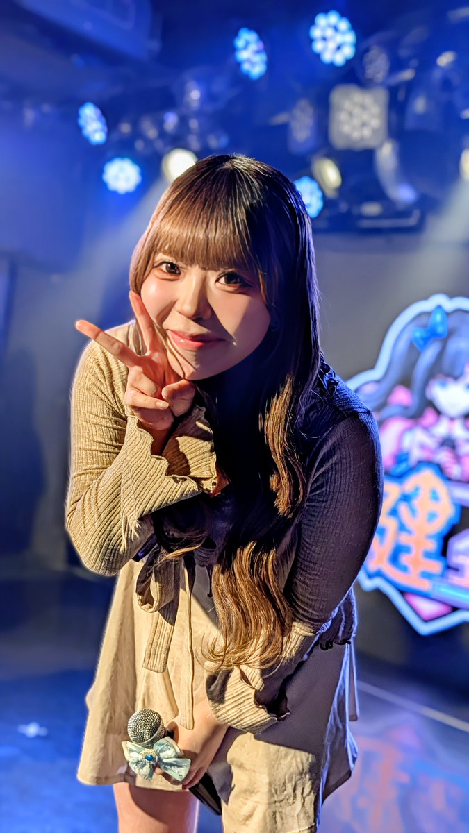 n_ume327's tweet photo. 【🗝️鍵フェス.Vol 4】
約束通りチェキツイするー！
＃コイカギ #なぎさちゃむった https://t.co/ie8qwPJDSq