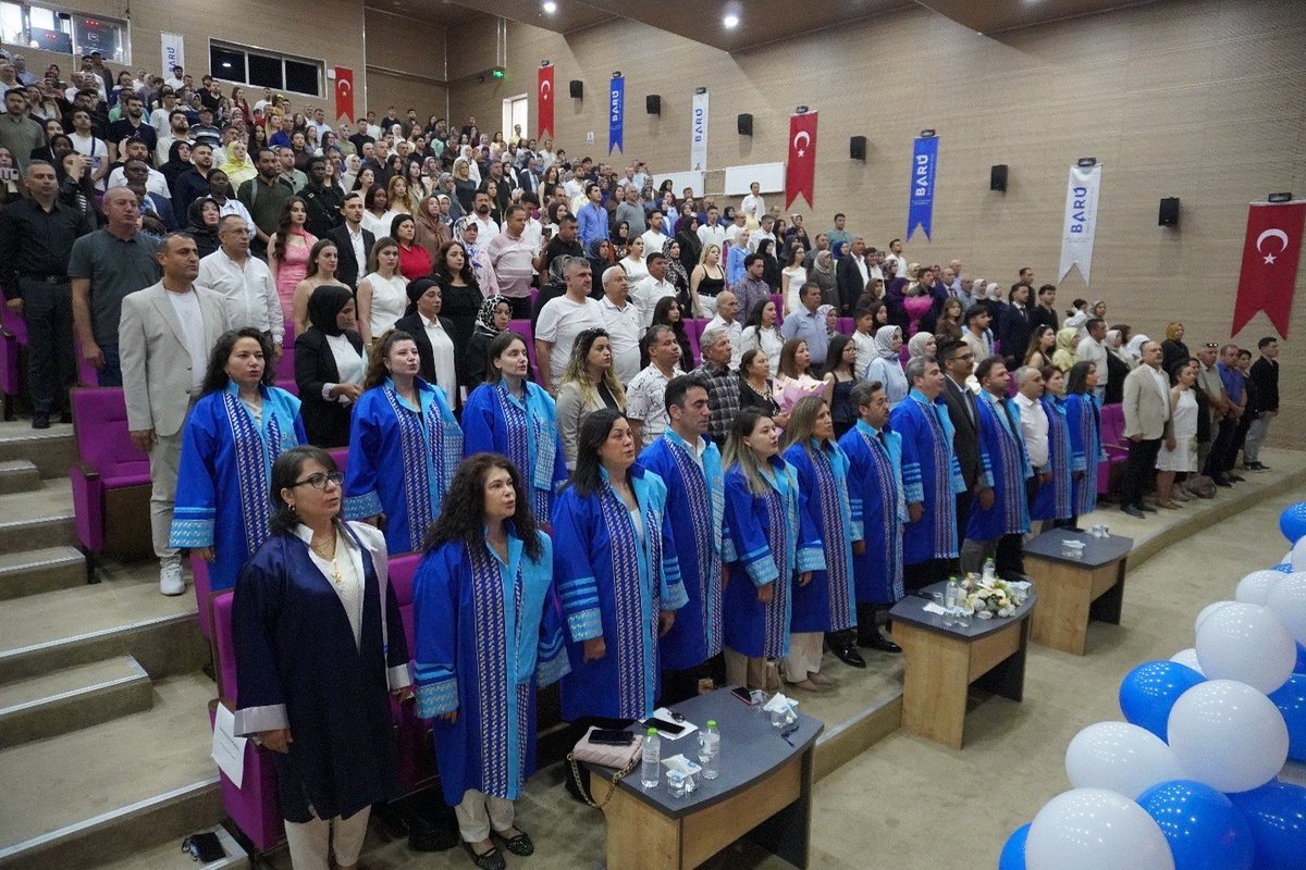 bartinsbfhem's tweet photo. Bartın Üniversitesi Hemşirelik Bölümü Mezunları Ant İçme Töreni ile Mesleğe İlk Adımlarını Attı.

https://t.co/NOqBFFbHy5 https://t.co/esllWQAjwk