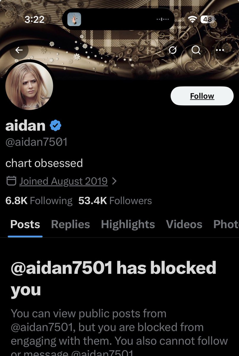 𝙯𝙖𝙧𝙖 𝜗𝜚 tweet media