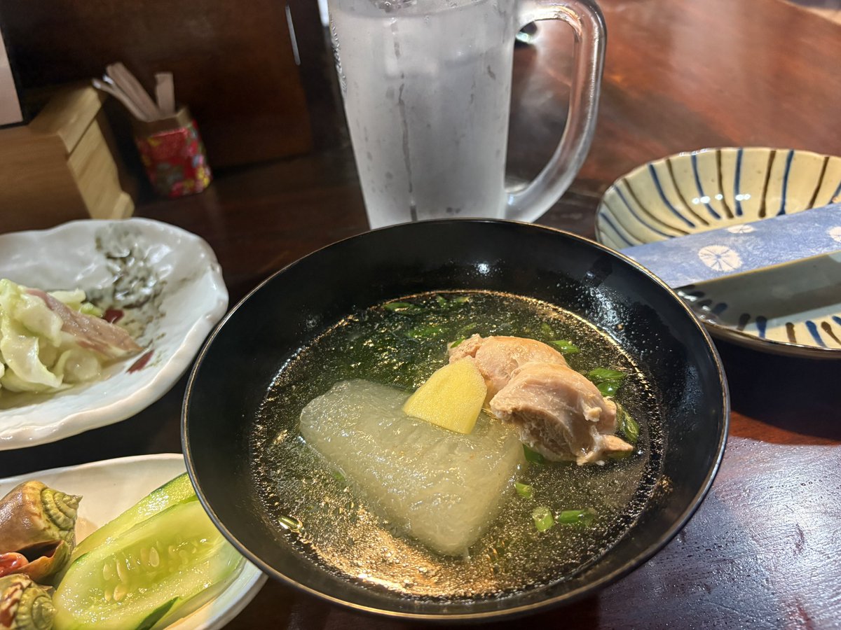 tanapo_0528's tweet photo. 最終日の夜は島のおまかせコース
ホントにどれも美味しくて雰囲気も良くて https://t.co/23c4Jt7t2y