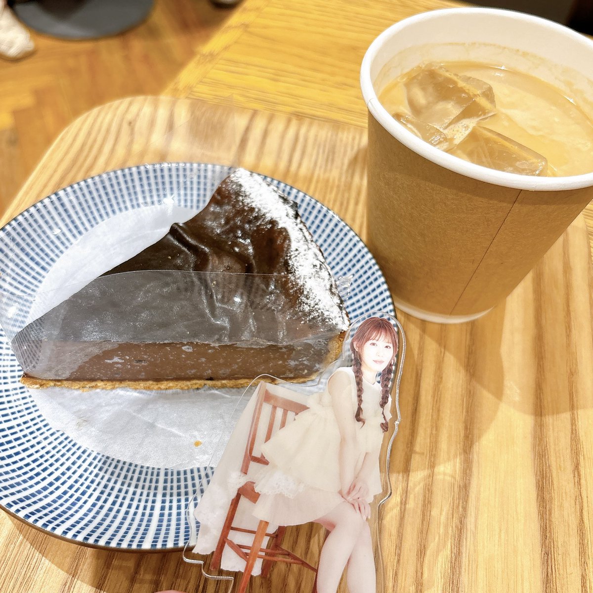 ranranrakko's tweet photo. アーリオ･オーリオと🍝
チョコレートケーキと🫖
#みいとばぶる https://t.co/357KgFMzvX