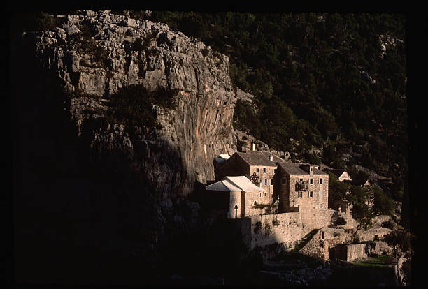 YugoslavVisuals's tweet photo. Blaca Monastery nestled on a rocky cliff on Brac Island, Croatia, 1980s. https://t.co/bEKm5bpLMy