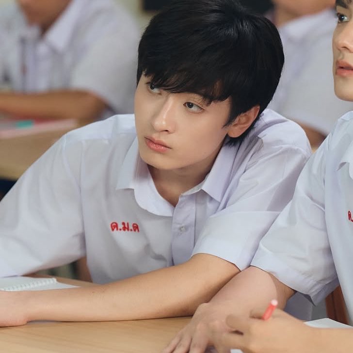 xinkingean's tweet photo. อ้วมเวฟใส่ชุดนร น่ารักจังว้าา

(สมัยเรียนนี่ตัวจี้ดปะะ)

#waavetnp https://t.co/NS2yHnfh9V