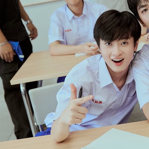 xinkingean's tweet photo. อ้วมเวฟใส่ชุดนร น่ารักจังว้าา

(สมัยเรียนนี่ตัวจี้ดปะะ)

#waavetnp https://t.co/NS2yHnfh9V