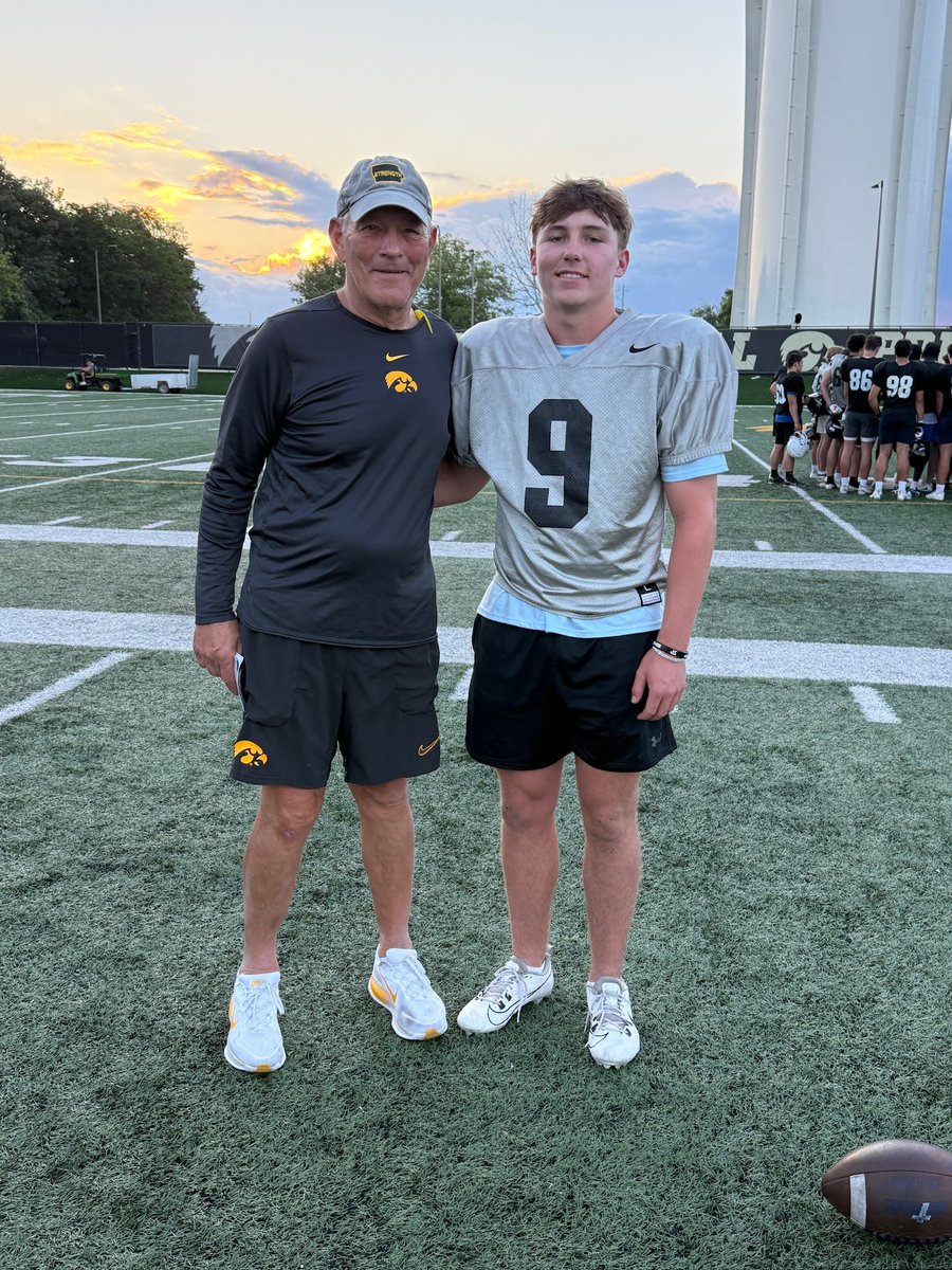 jacksongangwish's tweet photo. I had a good time at camp at Iowa. Thank you @chris_polizzi @RhettSmeins @CoachTimLester @CoachVandeMerkt 
@sharp_spelite @Warren_Academy @oleballcoach1 @jteigland https://t.co/g7vU8aOfFj