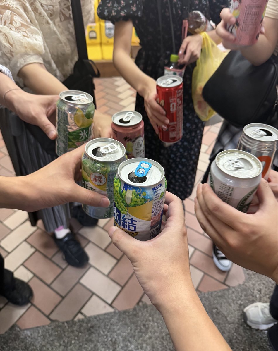 __heroines__'s tweet photo. チームゆは士気上げ🔥 https://t.co/j7DVYSZADy