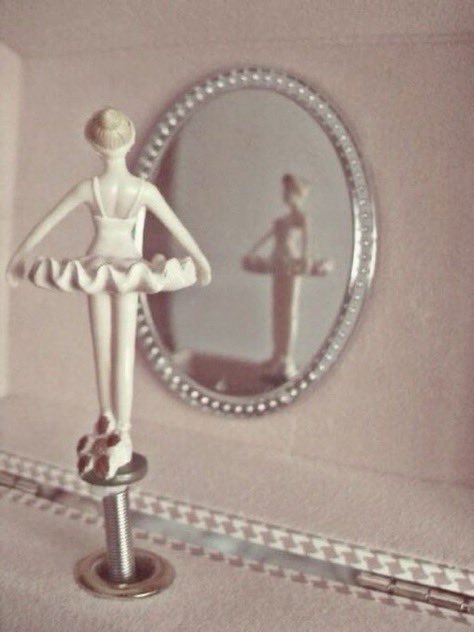 audrey🪽 tweet media