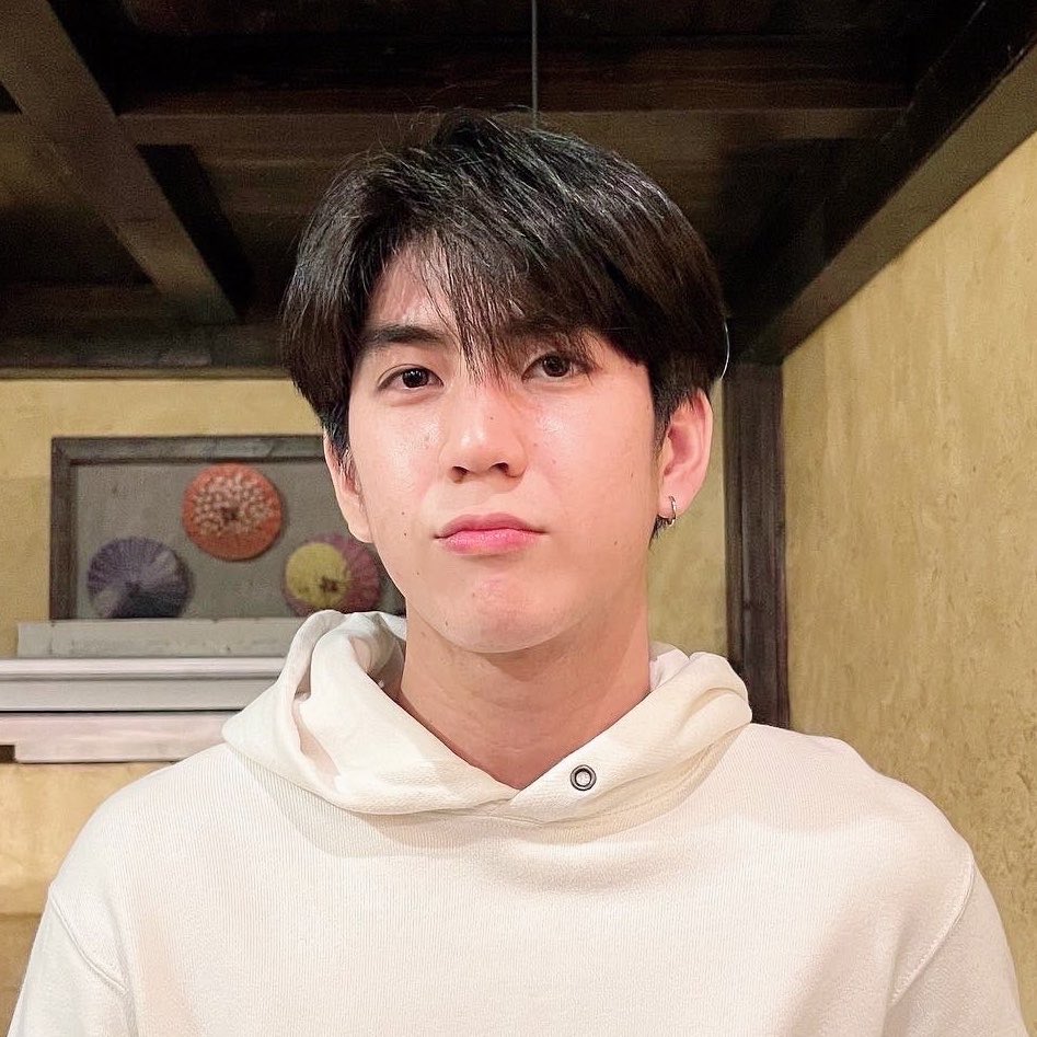 เนโกะเน้ก യ₊⋆ tweet media
