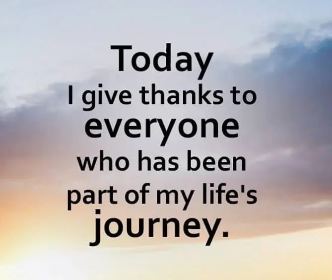 DavidDmanley's tweet photo. Happy Friday! Have an amazing day, and a wonderful weekend! 😁 https://t.co/ffgiZvM1IG
