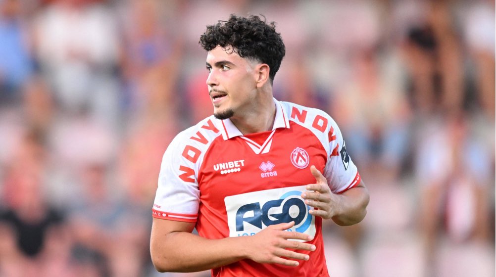 FeyenoordTM's tweet photo. 🚨🇪🇸 #Feyenoord is far along in negotiations with KVC Westerlo for Nacho Ferri, but the deal is not yet finalized. There is big confidence within the club that the 21-year-old will be added to the Rotterdam strikers' ranks: the player himself has already agreed with the club. https://t.co/8BYTtpI9qU