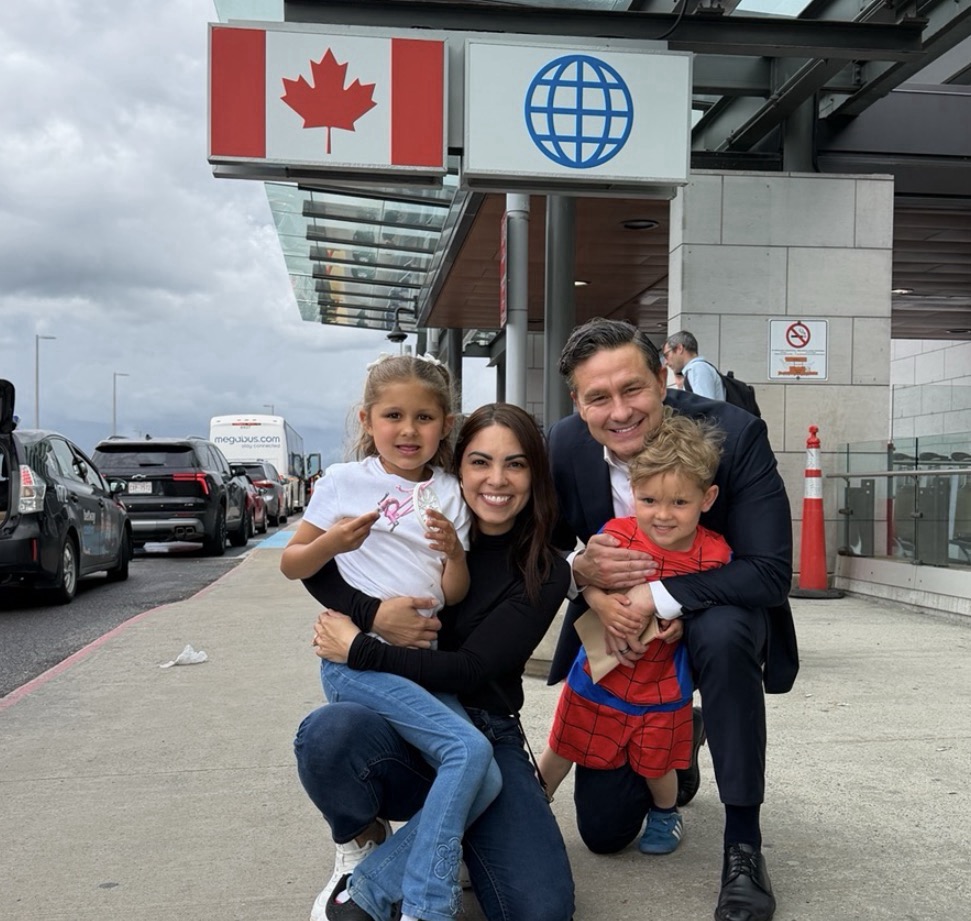 PierrePoilievre's tweet photo. Off to Vancouver to fight for property rights, but got a surprise early Father’s Day send off from our little Wolfpack.

Being their dad is the world’s best job. https://t.co/jnQnE6KI0o