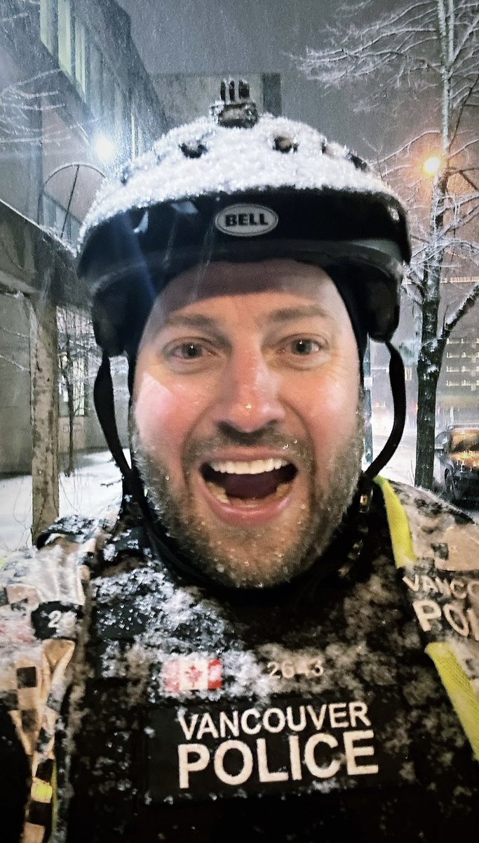 SERobinsonJr's tweet photo. NEURALINK: Everyone say Hi to Sgt Lee Marten (@Canuckula). Neuralink recipient No.26! 

Lee was a Vancouver Police Sergeant and cyclist who was diagnosed with ALS in February of 2025. In May, Lee became the first Canadian to receive the N1 BCI.

A team of 25 doctors, engineers, and specialists from Canada and the U.S. took part in the procedure. 

Everyone show Lee your support and give him a follow.